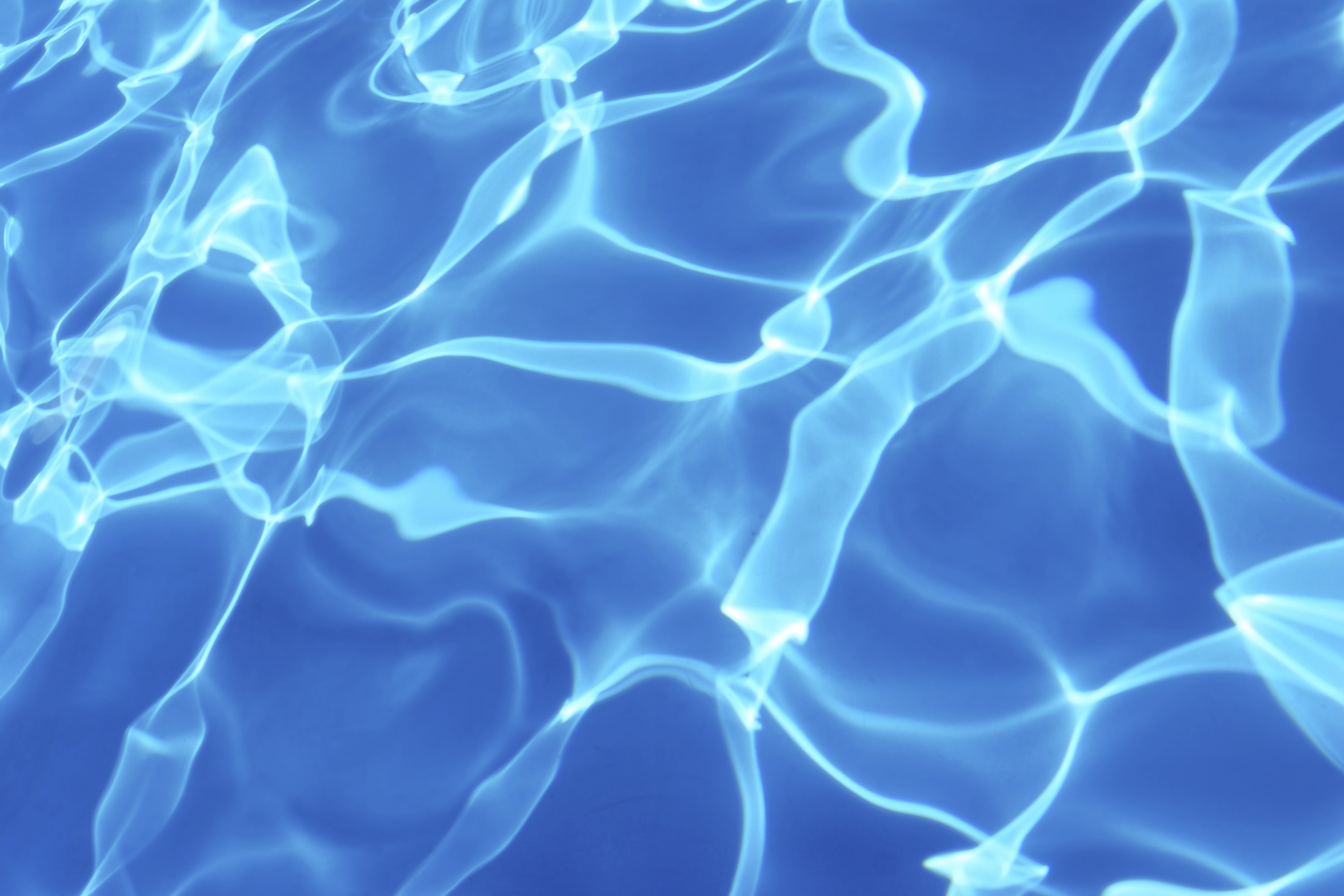 What are the Benefits of Salt Water Pools?