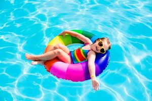 UV safety in swimming pools
