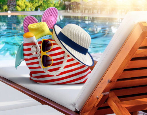 UV safety in swimming pools